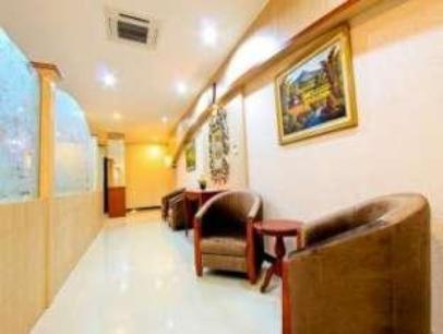 Hotel Marina Амбон Екстериор снимка